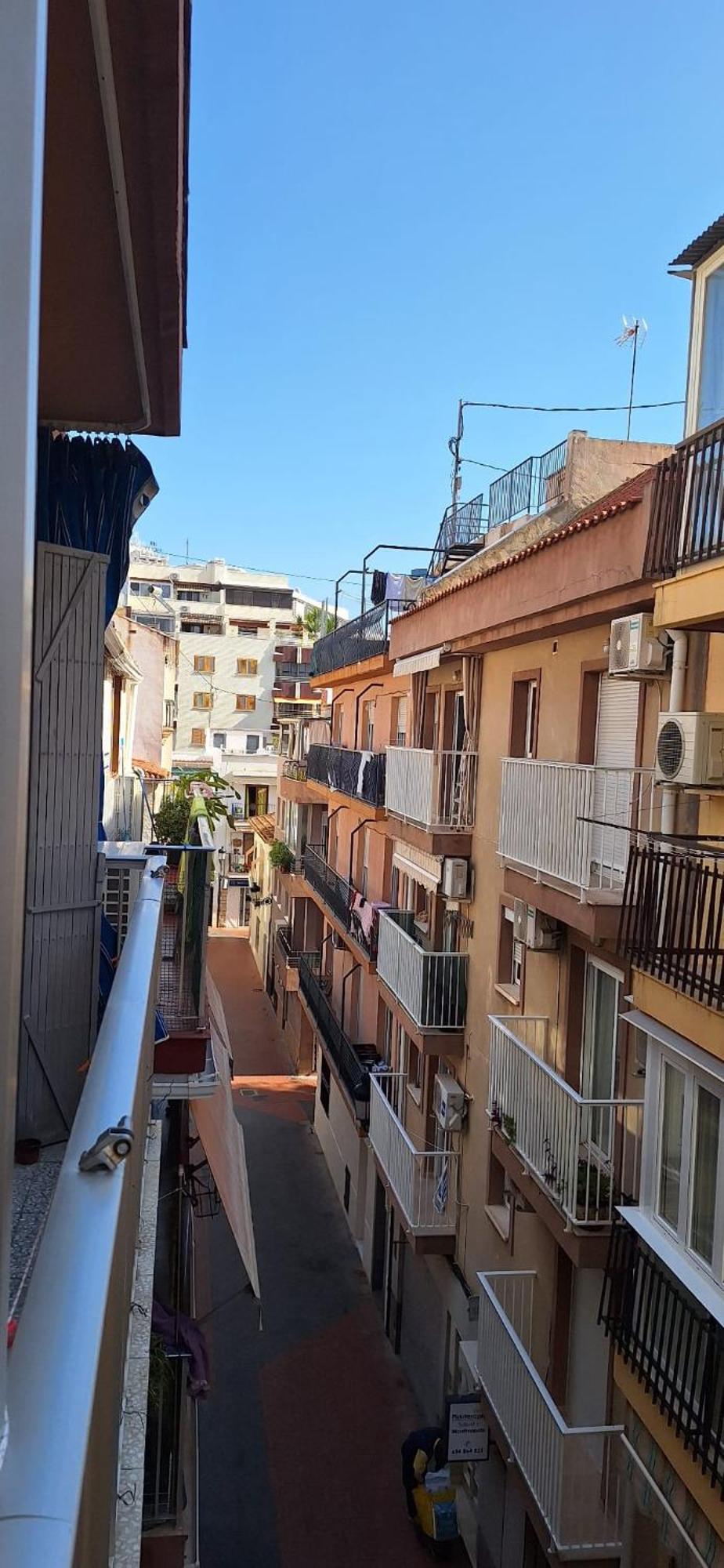 Apartamentos Casa May 1- Centro Benidorm-Solo Mayores De 30 Anos Y Familias Buitenkant foto