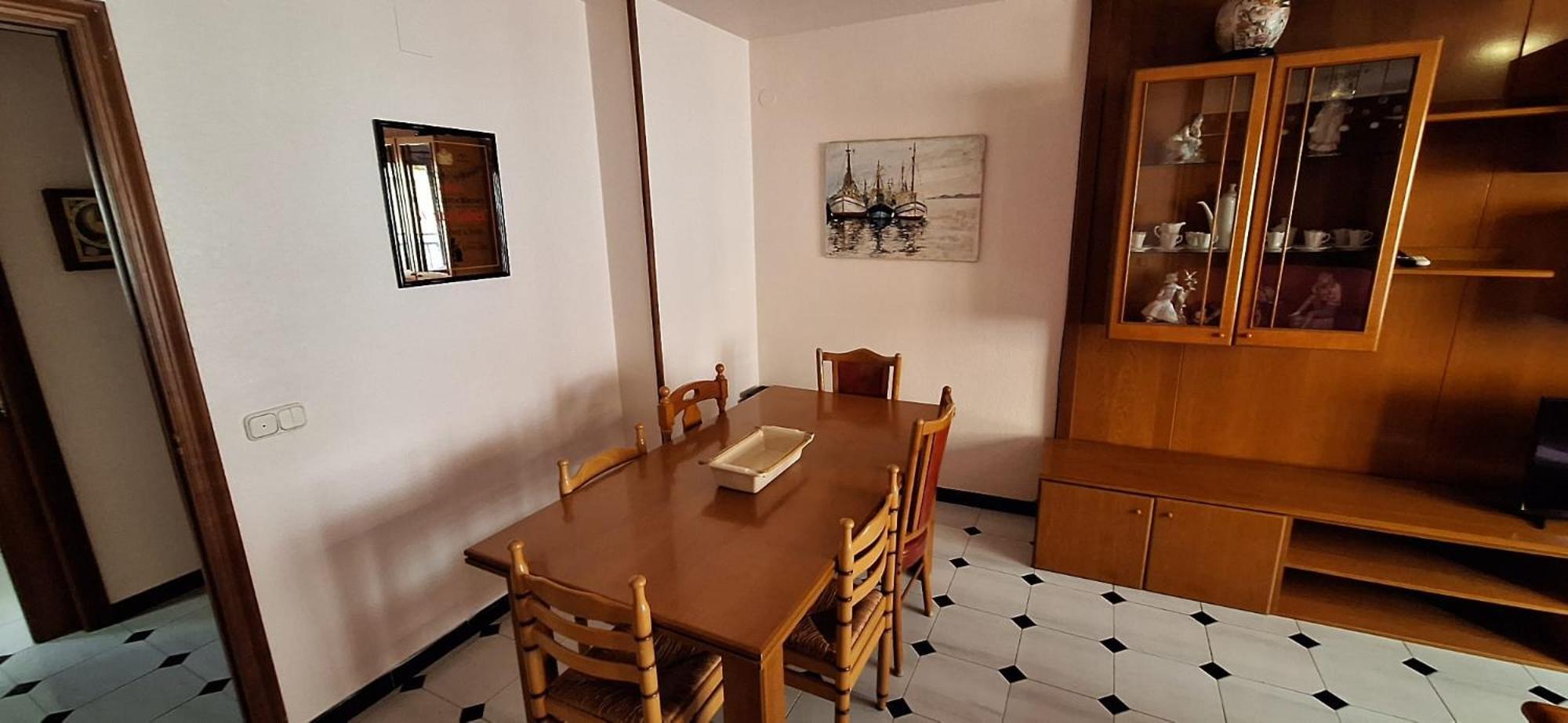 Apartamentos Casa May 1- Centro Benidorm-Solo Mayores De 30 Anos Y Familias Buitenkant foto