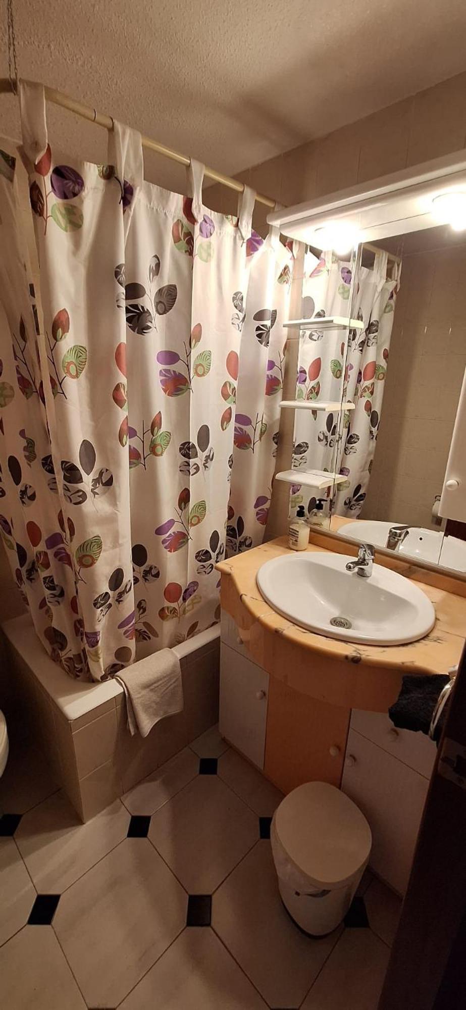 Apartamentos Casa May 1- Centro Benidorm-Solo Mayores De 30 Anos Y Familias Buitenkant foto